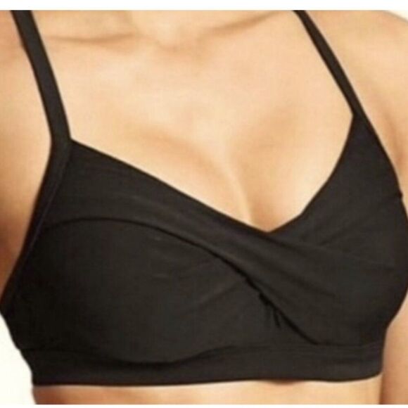 Women Athleta Twister Adjustable Underwire Bikini Top in Black Size 32D/DD - Picture 1 of 7